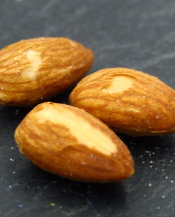 Ristede og saltede mandler 175 g - Nøddebutikken