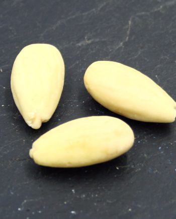 Blancherede Mandler fra USA - 300 g til 60,00 DKK