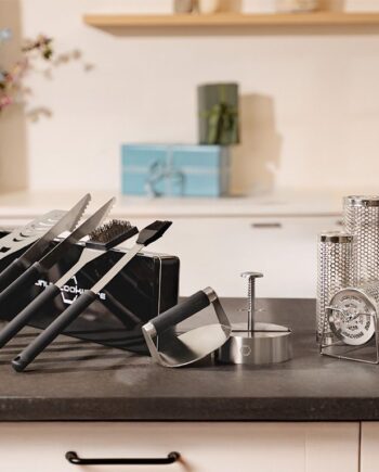 The essential grill set