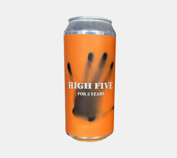 HIGH FIVE (For Five Years) - New England IPA fra Beer Club x AKiA
